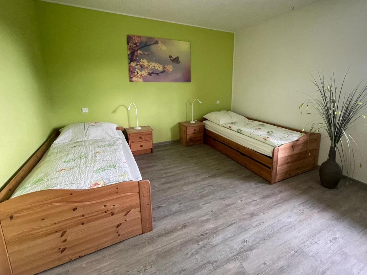 „Vogelnest“ Im Vogelsberger Hof Apartamento Grebenhain Exterior foto
